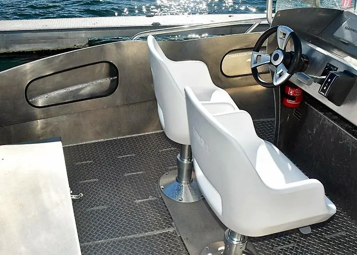 8 Person In Hébergement de vacances Oksvoll